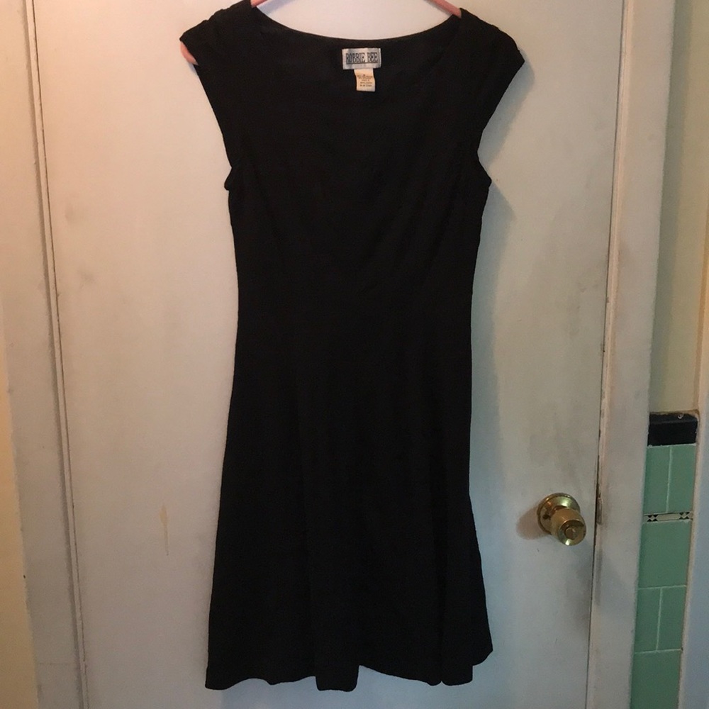 Robbie Bee Women’s Black Dress